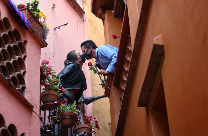 El 'balcón de Ana' en el Callejón del Beso fue cerrado al público este fin de semana
El 'balcón de Ana' en el Callejón del Beso fue cerrado al público este fin de semana