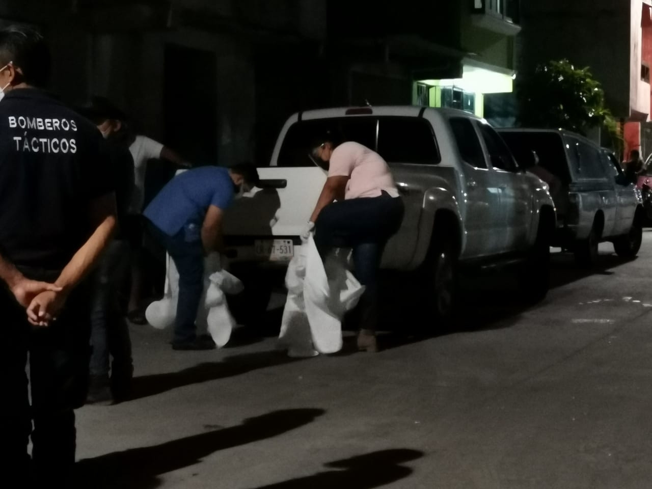 Los cuerpos fueron llevados por la FGE
