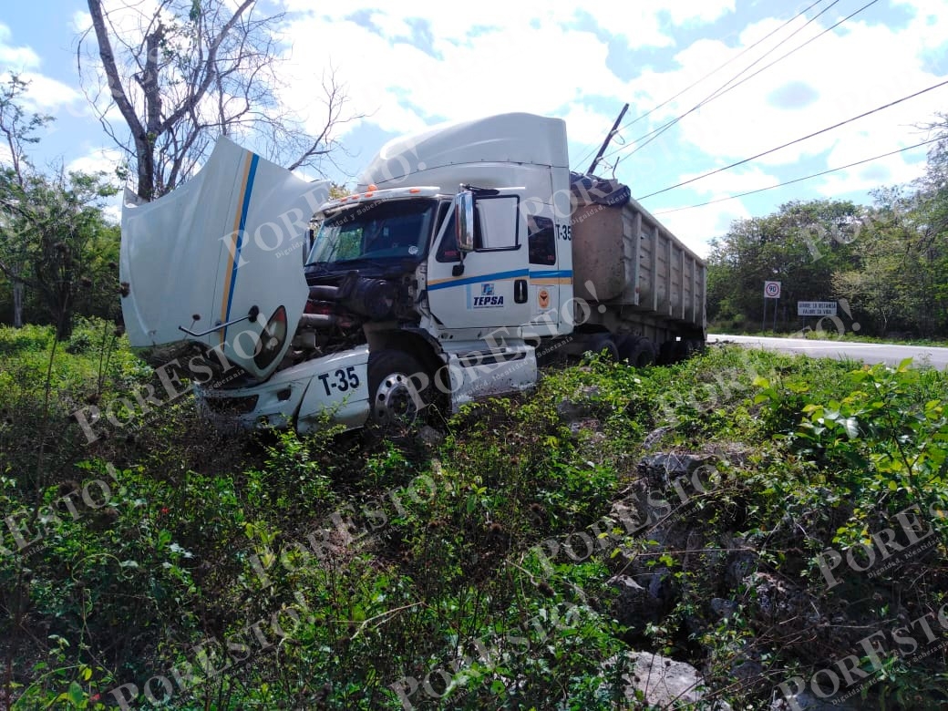 El accidente se registró el día de hoy a las 10:00 horas en el tramo Buctzotz-San Antonio Cámara kilómetro 88 El accidente se registró el día de hoy a las 10:00 horas en el tramo Buctzotz-San Antonio Cámara kilómetro 88