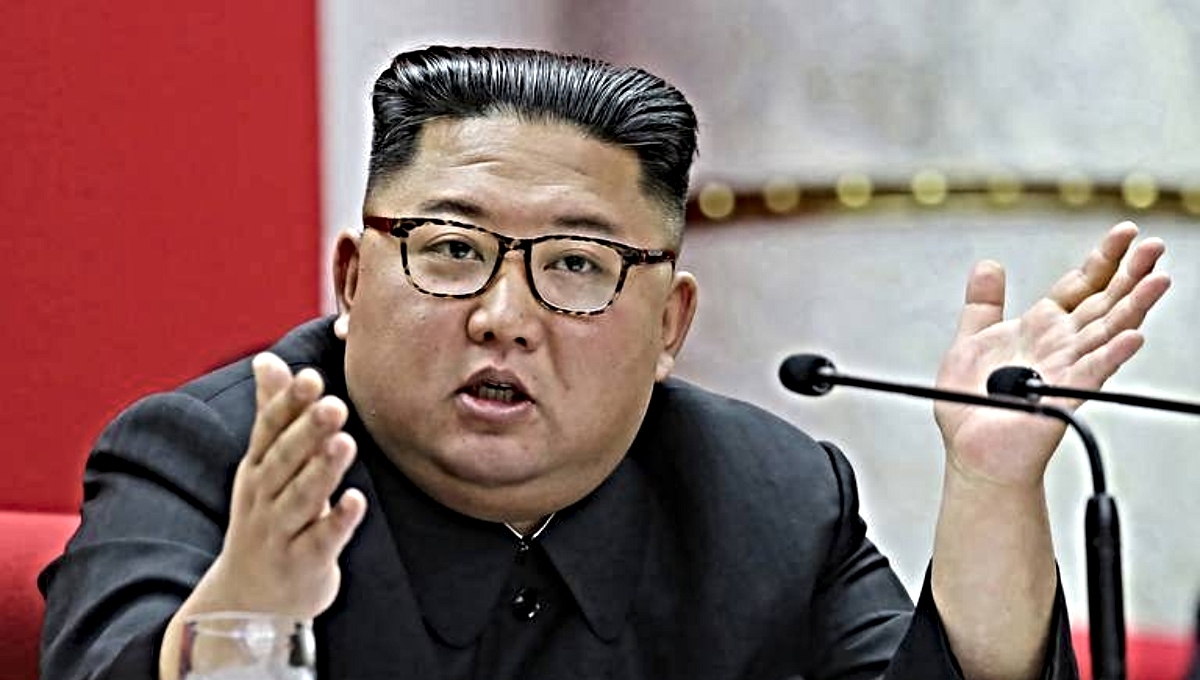 Kim Jong-un urge enfatizó la necesidad de seguir avanzando en el desarrollo armamentístico del régimen. Foto: Especial Kim Jong-un urge enfatizó la necesidad de seguir avanzando en el desarrollo armamentístico del régimen. Foto: Especial