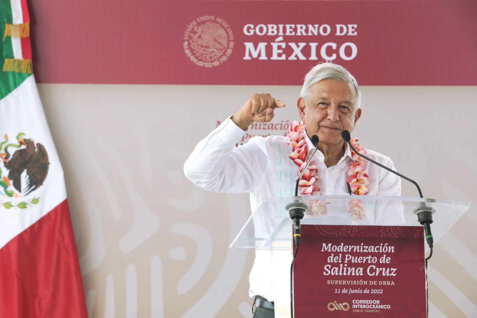 AMLO anuncia inversión de 120 mdp para obras del Corredor Interoceánico