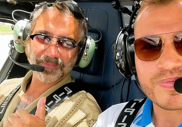 Alejandro Fernández inició su visita con un vuelo por Mérida. Foto: Instagram