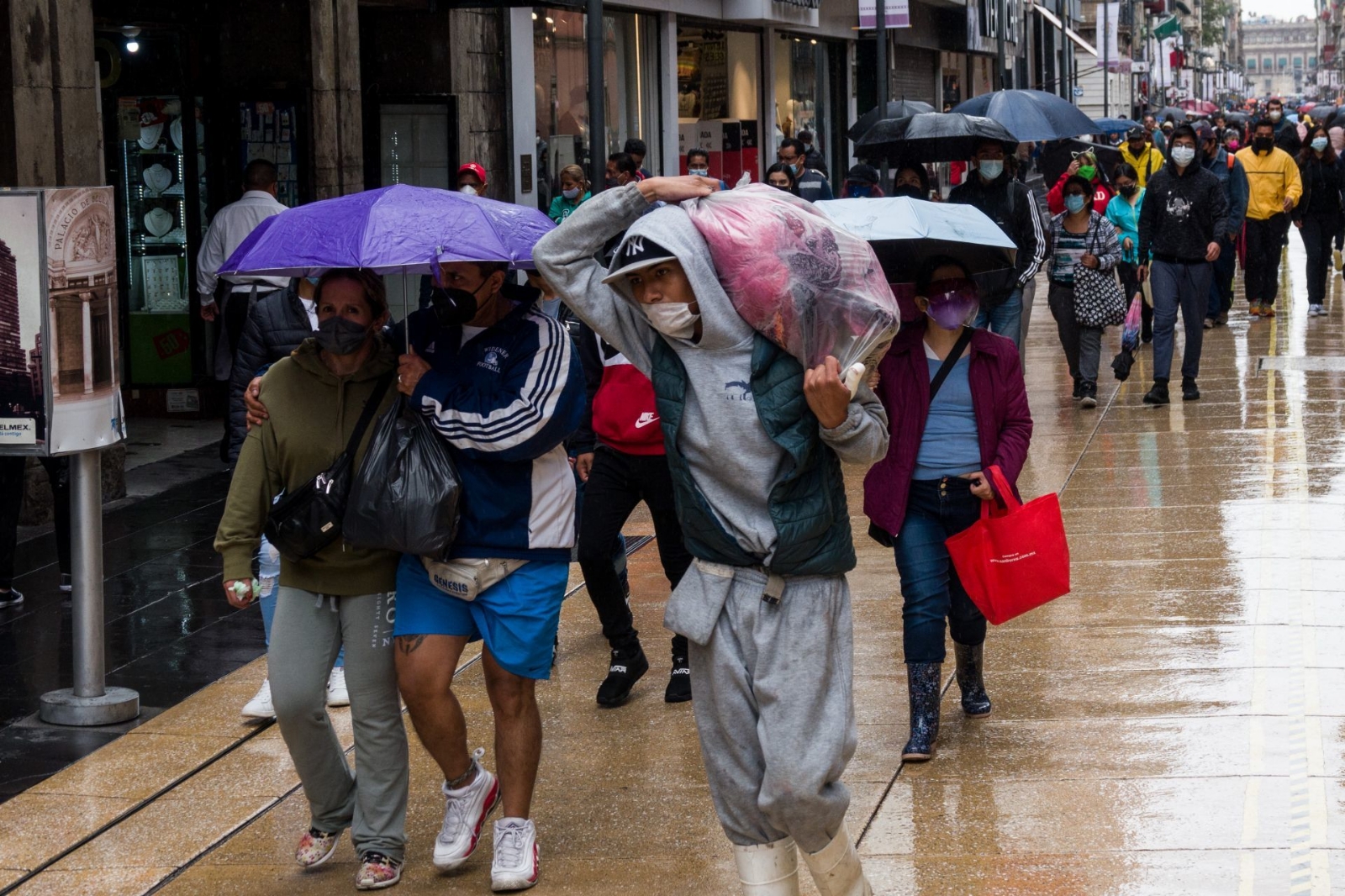 Antes de salir de casa revisa cuál es el pronóstico del tiempo para la CDMX y el Edomex este martes y evita contratiempos. Antes de salir de casa revisa cuál es el pronóstico del tiempo para la CDMX y el Edomex este martes y evita contratiempos.