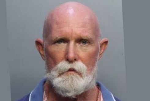 Detienen en Mérida a estadounidense prófugo por posesión de pornografía infantil