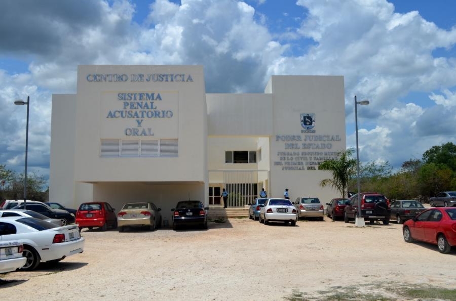 El hombre espera que se resuelva su situación legal en Mérida El hombre espera que se resuelva su situación legal en Mérida