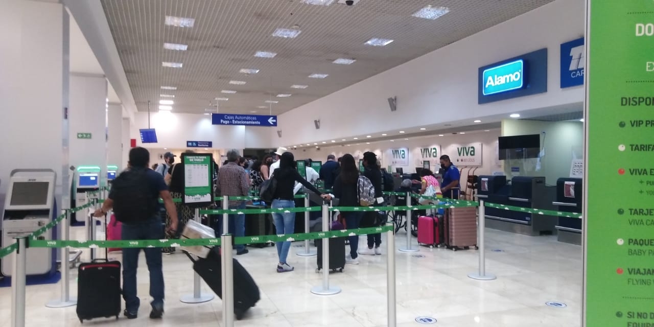 Aun con el atraso en el vuelo de United Airlines, el aeropuerto de Mérida programó 56 vuelos para este 2 de junio Aun con el atraso en el vuelo de United Airlines, el aeropuerto de Mérida programó 56 vuelos para este 2 de junio