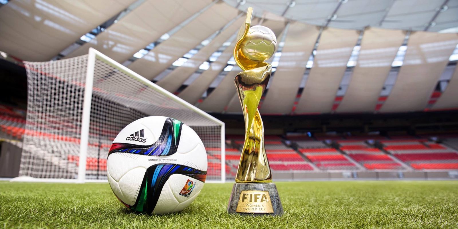 La Federación Mexicana de Futbol y su presidente Yon de Luisa, solicitarán organizar un Mundial Femeni La Federación Mexicana de Futbol y su presidente Yon de Luisa, solicitarán organizar un Mundial Femeni