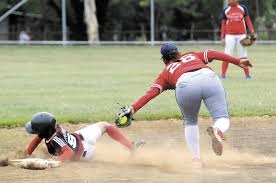 El partido de sóftbol busca reconocer a las mujeres deportistas. Foto: Ilustrativa