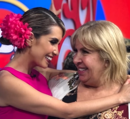 De acuerdo con la medium, Magda Rodríguez ya sabía que Andrea Escalona estaba embarazada De acuerdo con la medium, Magda Rodríguez ya sabía que Andrea Escalona estaba embarazada