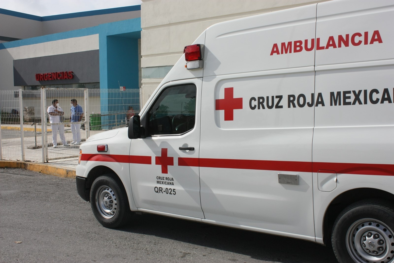 Los lesionados fueron trasladados al Hospital General de Cancún; uno pidió su alta voluntaria antes que llegaran los ministeriales Los lesionados fueron trasladados al Hospital General de Cancún; uno pidió su alta voluntaria antes que llegaran los ministeriales