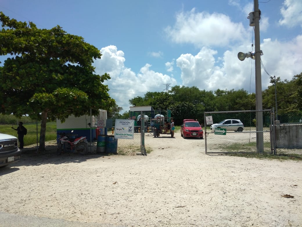 Uno de los compañeros del empleado fue quien lo encontró amarrado, por lo que dio parte a las autoridades Uno de los compañeros del empleado fue quien lo encontró amarrado, por lo que dio parte a las autoridades
