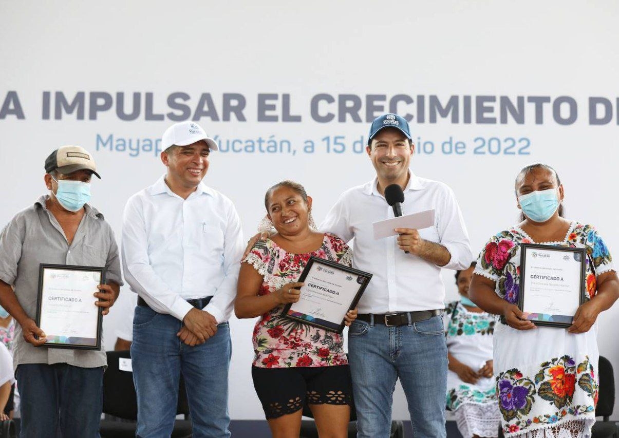El mandatario hizo un recuento de las acciones de gobierno que han beneficiado a la población