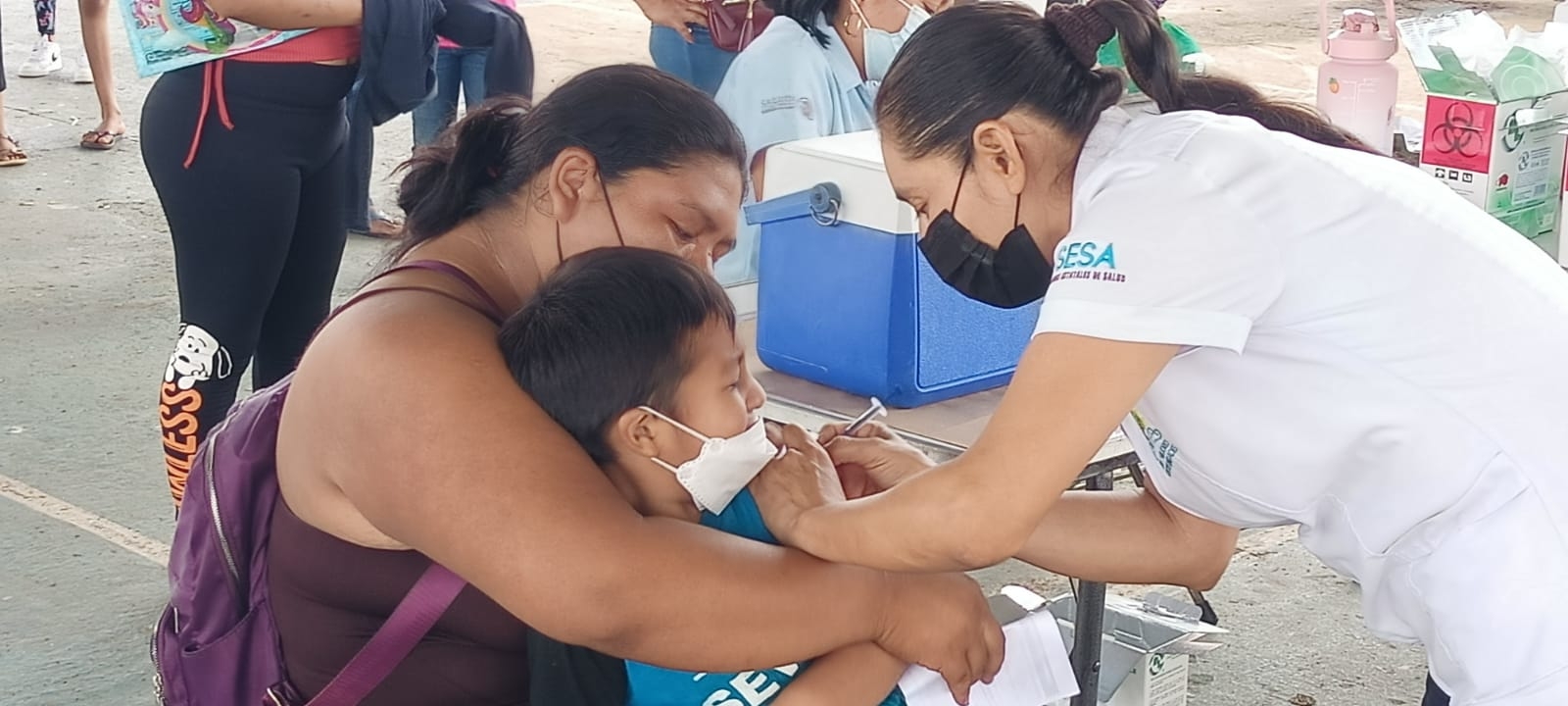 Los pequeños de entre 5 a 11 años serán vacunados a partir de hoy en el módulo instalado en la colonia Unidad Deportiva de Kantunilkín Los pequeños de entre 5 a 11 años serán vacunados a partir de hoy en el módulo instalado en la colonia Unidad Deportiva de Kantunilkín