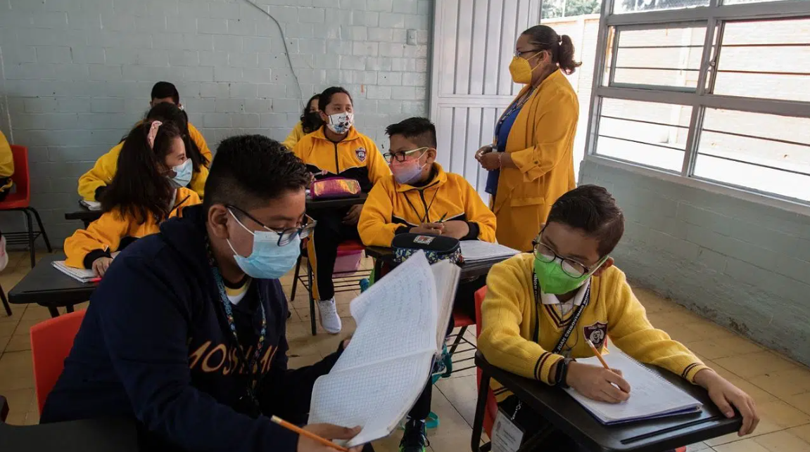 Actualmente más de 13 millones de estudiantes que prefieren tomar clases presenciales