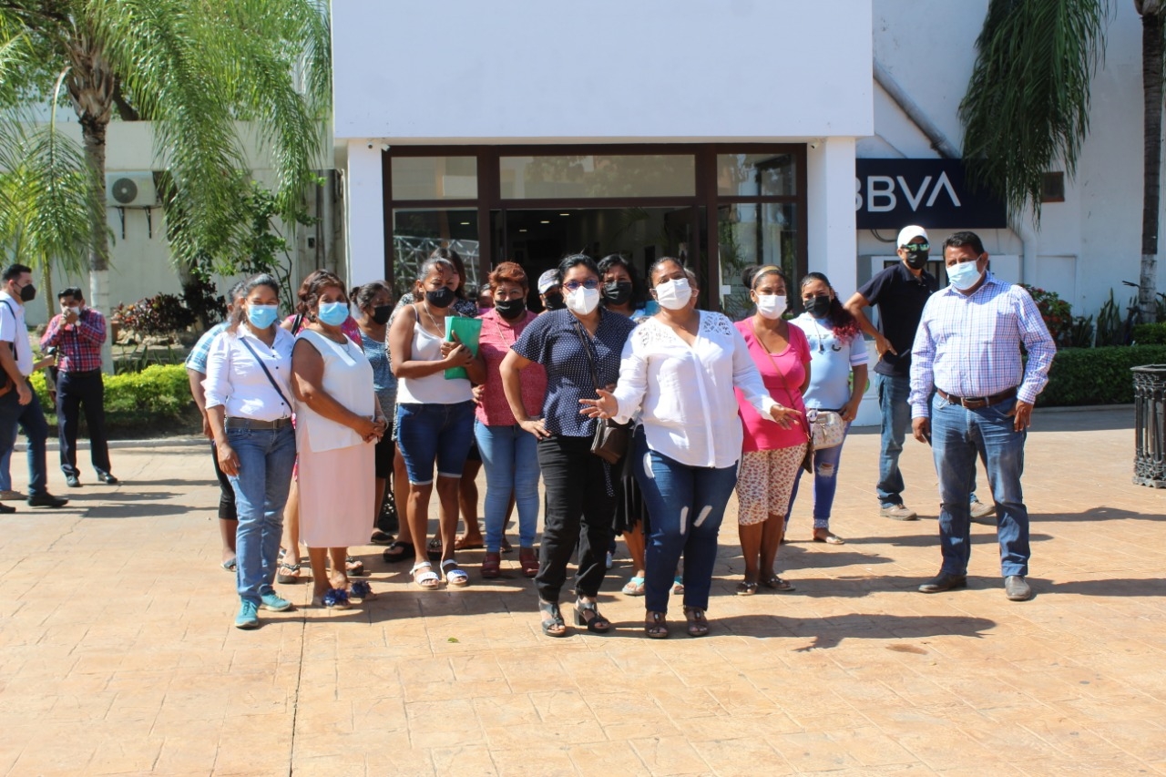 Los afectados cuestionaron la falta de voluntad del presidente municipal de Ciudad del Carmen Los afectados cuestionaron la falta de voluntad del presidente municipal de Ciudad del Carmen