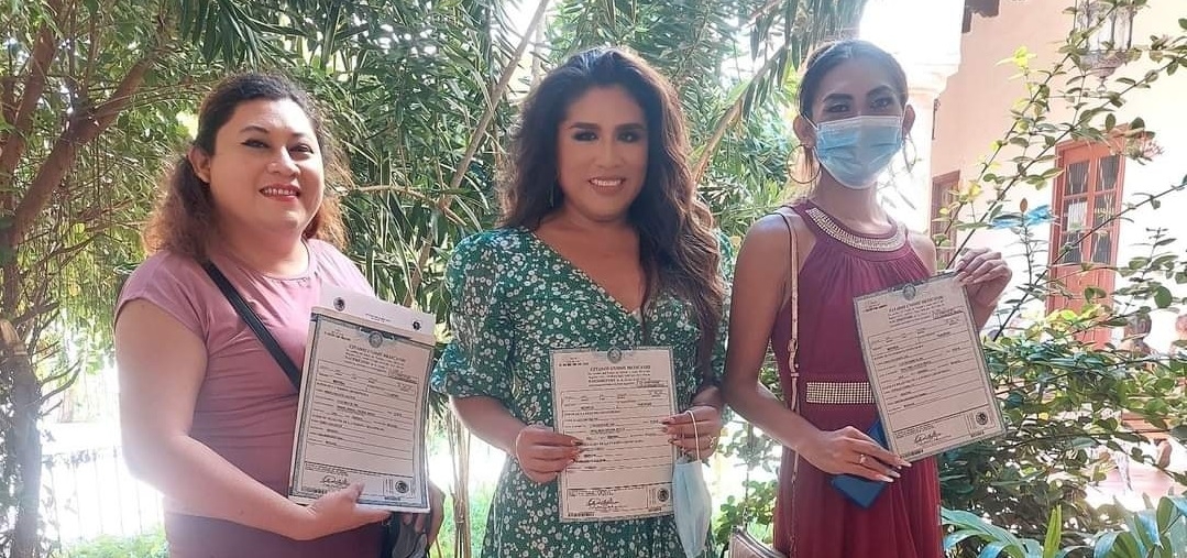 Amber Koh, Julia Tziu y Lucía Caamal son las tres mujeres trans que recibieron legalmente su cambio de nombre
