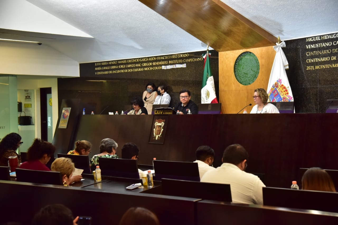 Igualmente, se prevé una multa de cincuenta a trescientas Unidades de Medida y Actualización (UMAS)