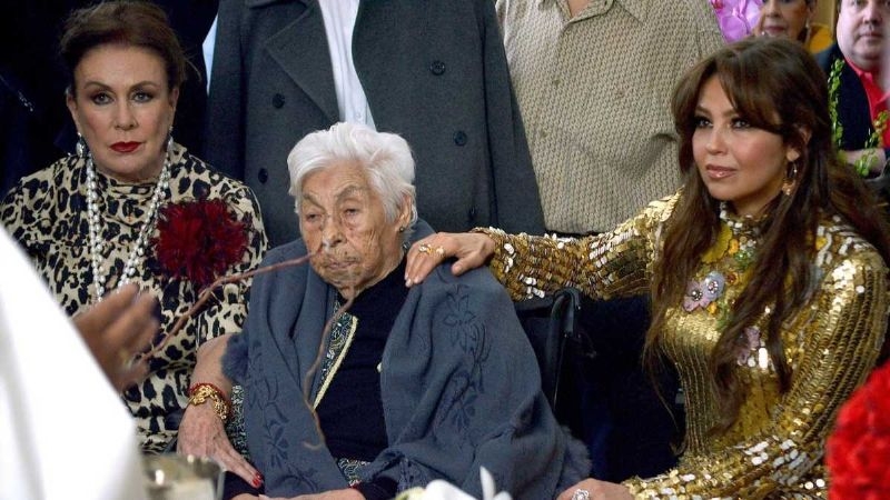 Thalía le envió un mensaje a su abuela. Foto: Especial