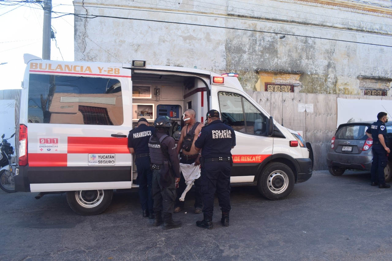 El joven fue atendido por paramédicos; los turistas responsables decidieron correr con los gastos junto con su respectiva aseguradora El joven fue atendido por paramédicos; los turistas responsables decidieron correr con los gastos junto con su respectiva aseguradora