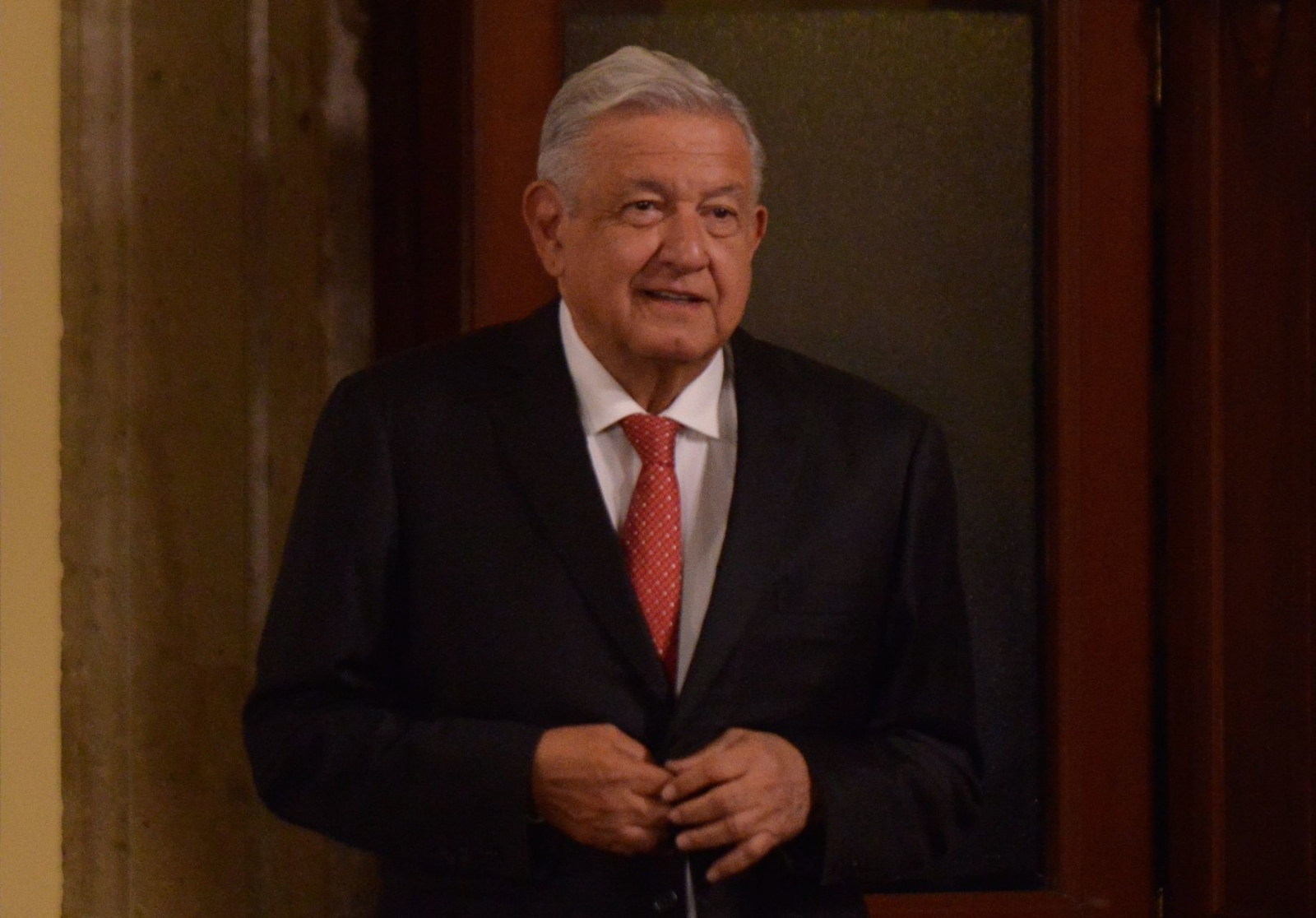 El presidente insistió que si tienen pruebas que las presenten
