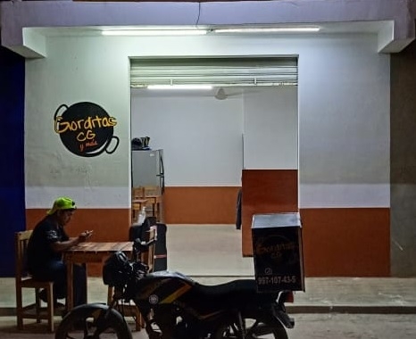 El dueño del comercio pidió a sus seguidores a no caer en el luego de los extorsionadores