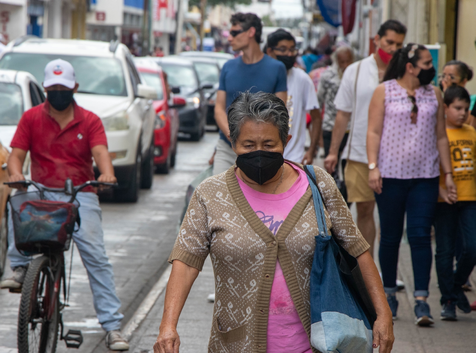 Autoridades de salud informan que la quinta ola empezó en la última semana de mayo