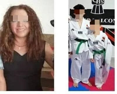 De acuerdo a los primeros reportes se investiga a la madre, pues tenía heridas sangrantes en frente y muñecas provocadas por ella