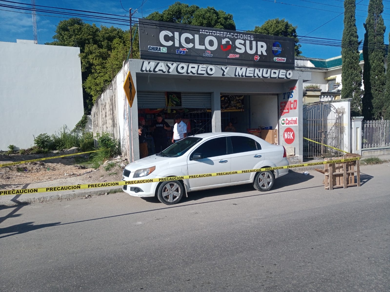 El área fue acordonada por policías de Escárcega El área fue acordonada por policías de Escárcega