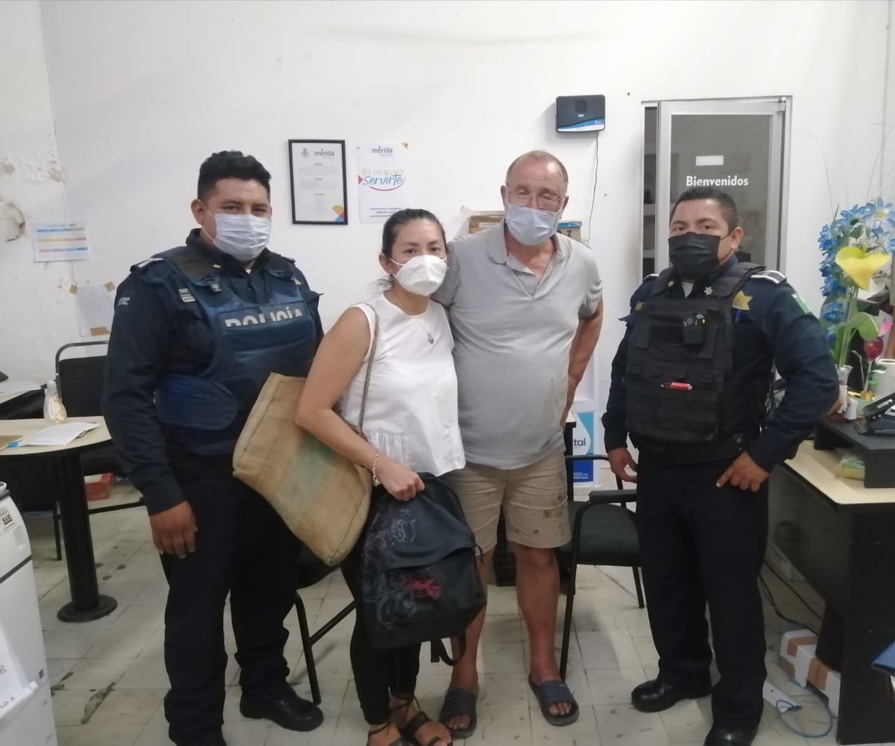 Familiares que reportaron la desaparición del turista de Países Bajos acudieron a la FGE Yucatán tras ser encontrado Familiares que reportaron la desaparición del turista de Países Bajos acudieron a la FGE Yucatán tras ser encontrado