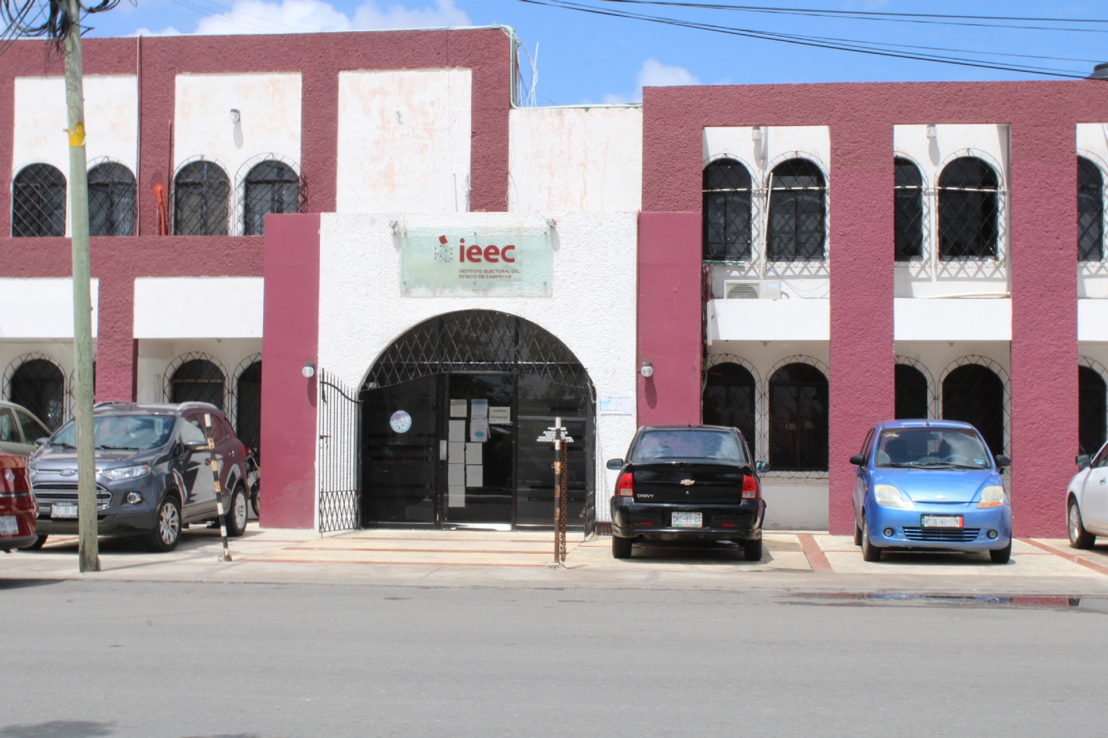 Pacheco Ceballos adelantó que los conflictos que imperan en el IEEC tienen que solucionarse antes del inicio del próximo proceso electoral