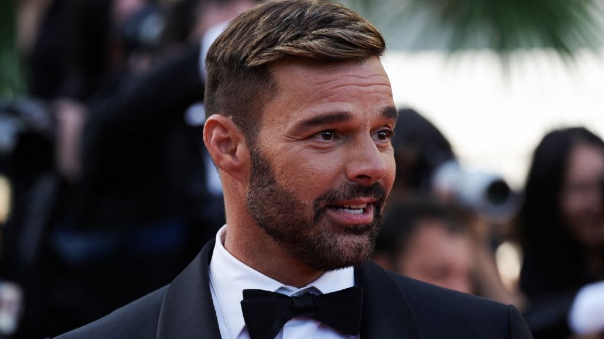 Niegan orden de protección a sobrino de Ricky Martin contra su tío