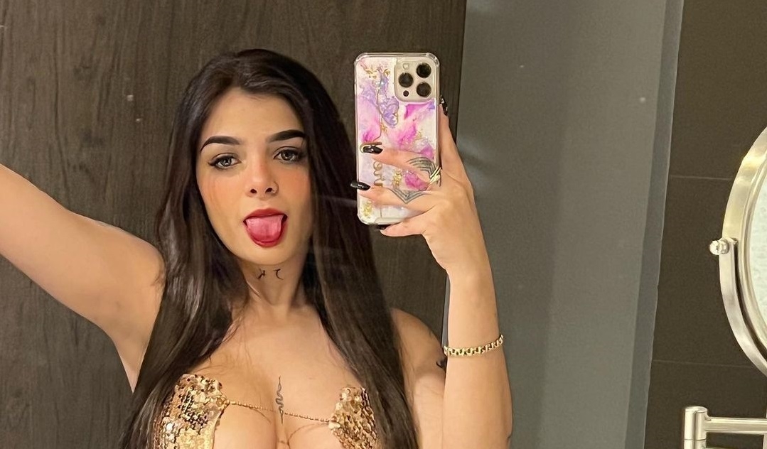 Karely Ruíz de nuevo en el ojo del huracán por filtración de video íntimo con un fan