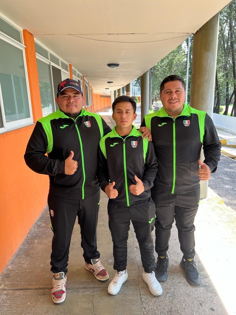 Los deportistas campechanos convocados cuentan con el apoyo del entrenador olímpico Javier Tamayo Torres Los deportistas campechanos convocados cuentan con el apoyo del entrenador olímpico Javier Tamayo Torres