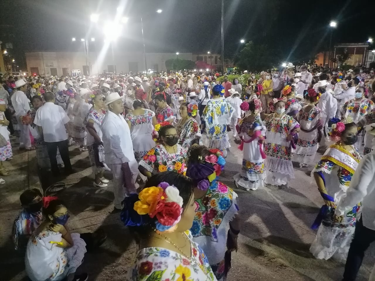 Con amplia participación se desarrolla vaquería en Motul Con amplia participación se desarrolla vaquería en Motul
