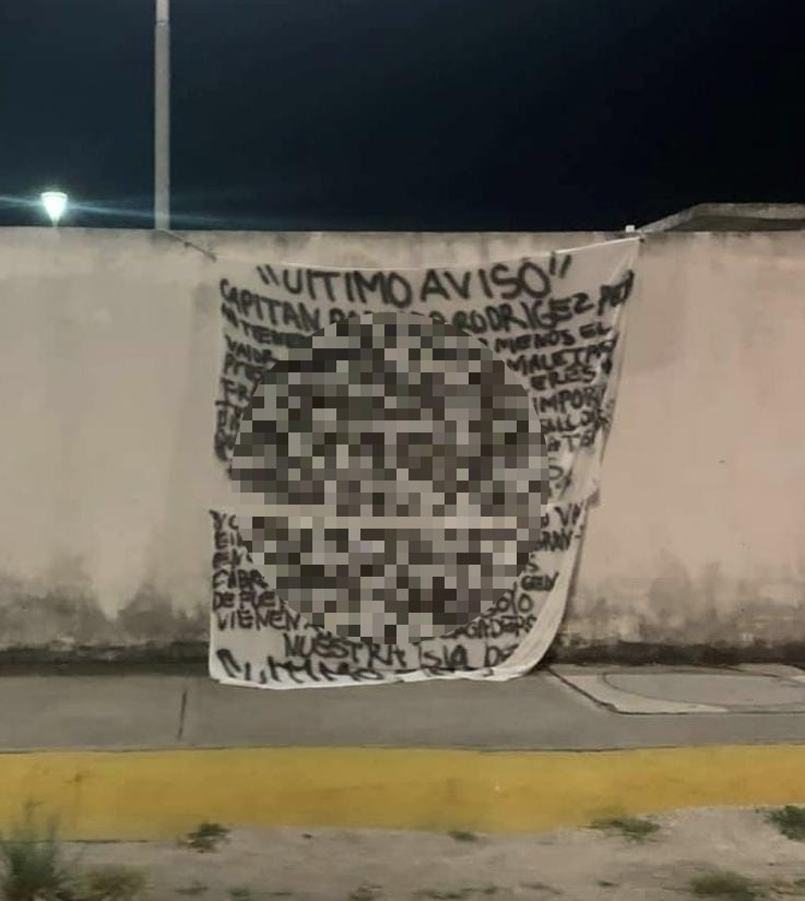 Apenas ayer se dio a conocer que el mismo director  liberó a elementos de la Marina, luego de ser detenidos por detonar su arma frente a un bar