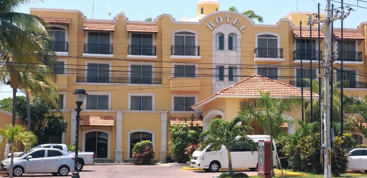 Aseguran que Ciudad del Carmen tiene más cuartos de hotel que Campeche