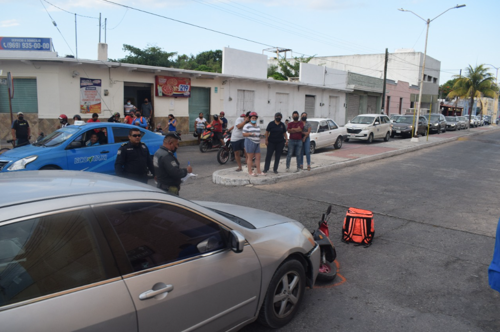 El choque ocurrió a las siete de la noche, cuando había recogido una pizza en la calle 31 por 80 y 82 del centro porteño