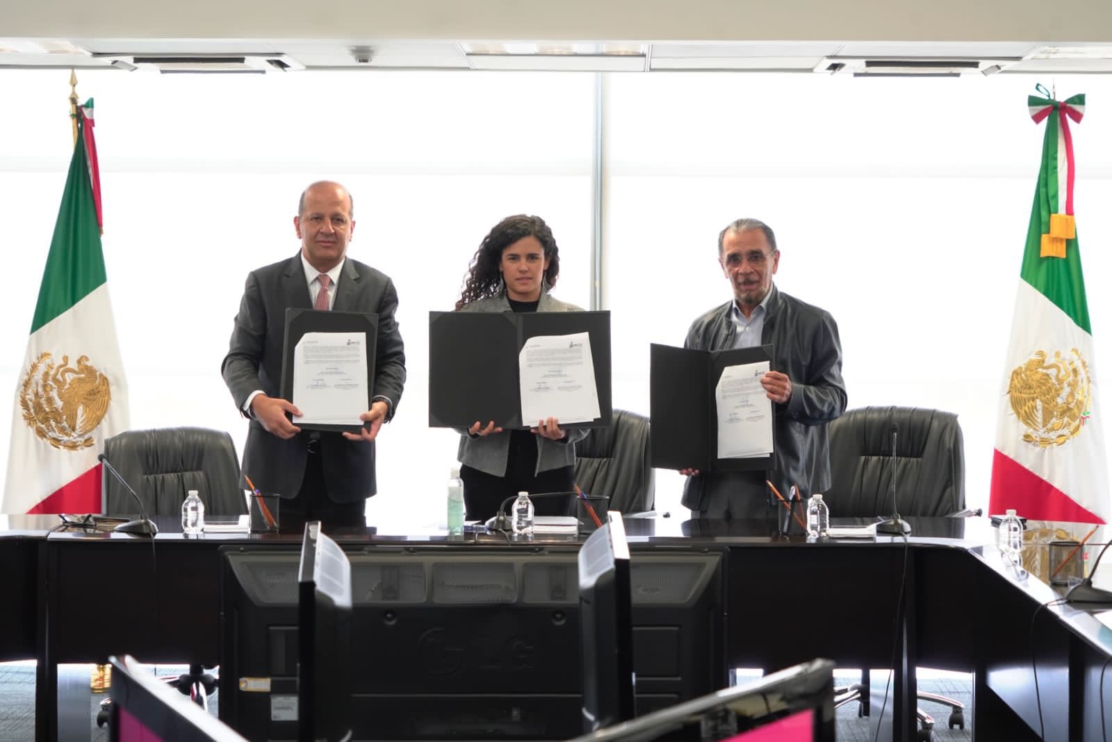 Ambas partes firmaron un acuerdo de negociación, por lo que algunos estados empezaron a levantar la huelga