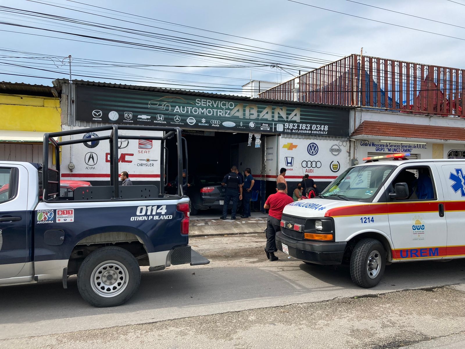 Al taller mecánico en Chetumal acudió una patrulla y paramédicos para verificar el hecho Al taller mecánico en Chetumal acudió una patrulla y paramédicos para verificar el hecho