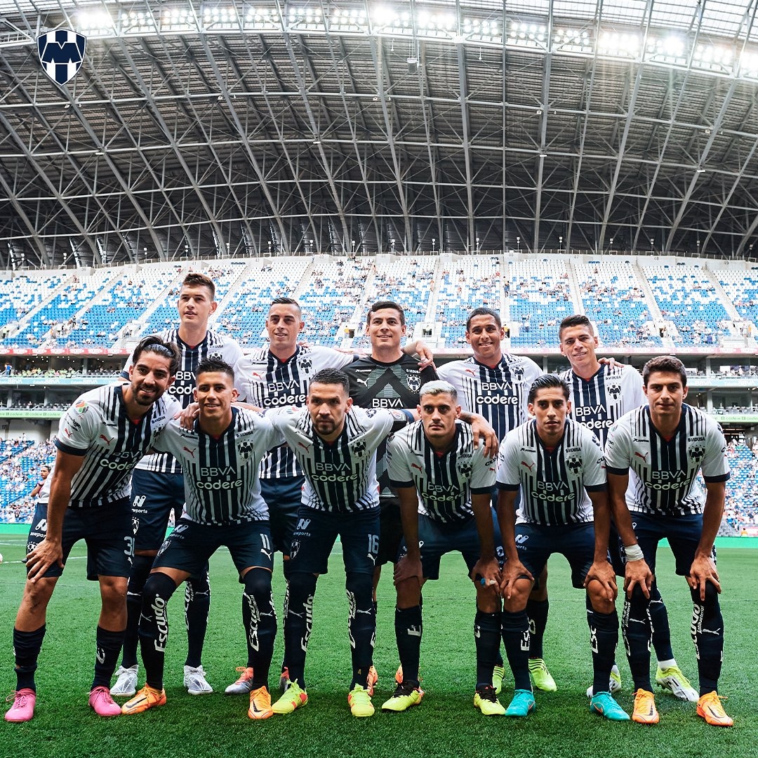 John Stefan Medina da triunfo al Monterrey, que sigue de líder John Stefan Medina da triunfo al Monterrey, que sigue de líder