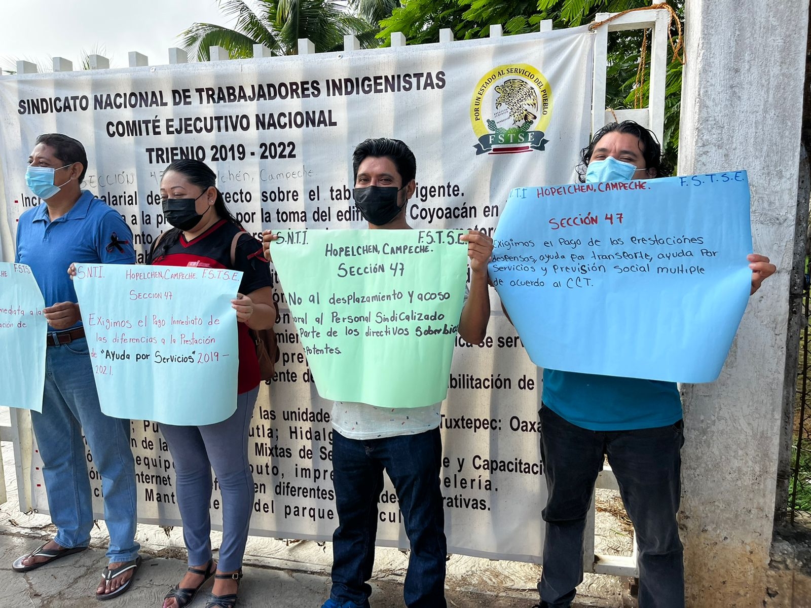 Los trabajadores aseguran que se mantendrán firmes hasta que haya un acuerdo