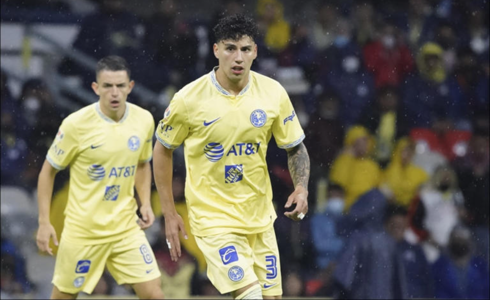 El conjunto neerlandés pagaría 5 millones de euros al América por el lateral.