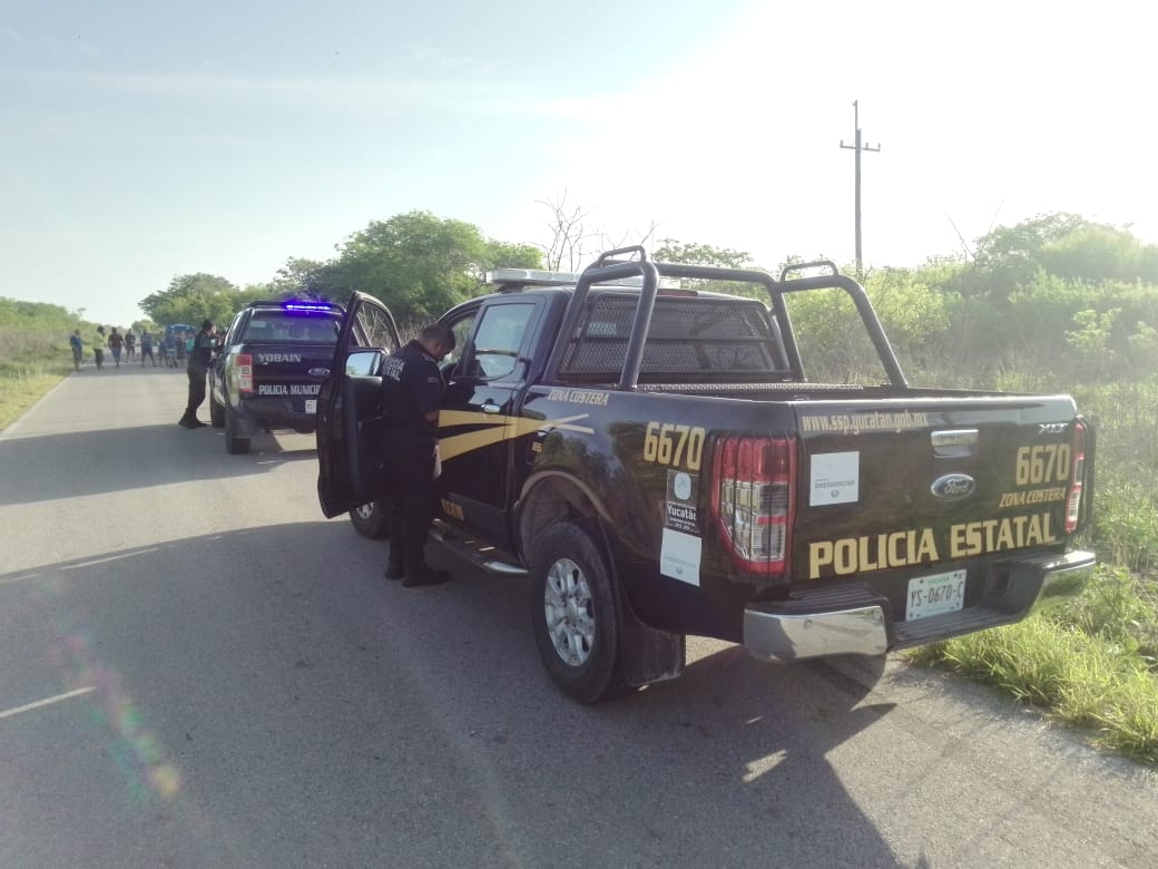 Al lugar llegaron elementos de la SSP, quienes ayudar al automovilista Al lugar llegaron elementos de la SSP, quienes ayudar al automovilista