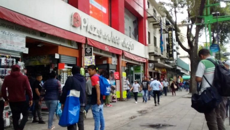 Se quema Plaza de la Tecnología en la CDXM Se quema Plaza de la Tecnología en la CDXM