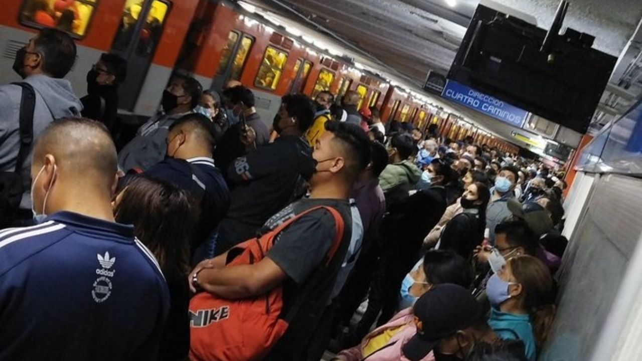 El tramo Tasqueña a San Antonio Abad está fuera de servicio, por lo que cientos de usuarios están siendo afectados en sus traslados