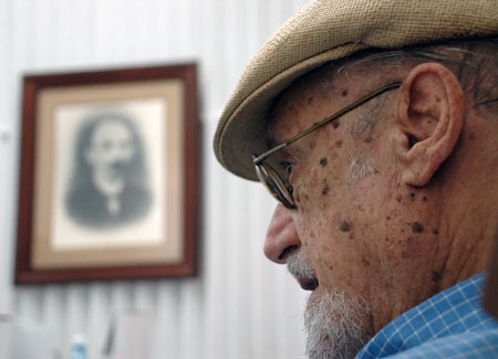 Roberto Fernández Retamar propuso llamarles también “potencias subdesarrollantes” a los países imperialistas