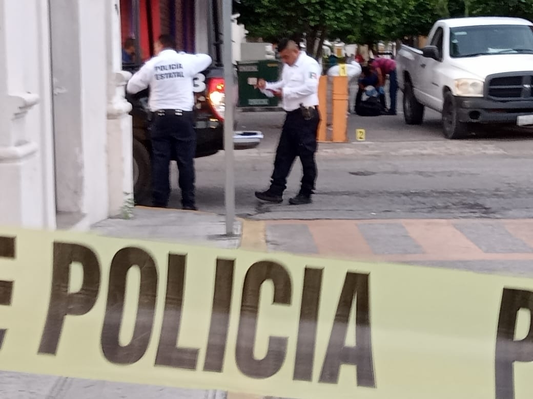 Un vigilante del lugar llamó a las autoridades tras escuchar el impacto