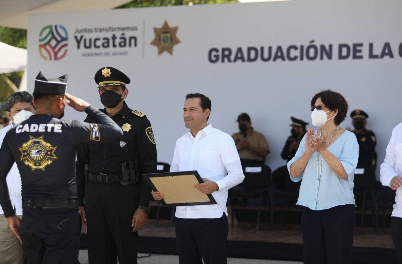 Estamos muy orgullosos de ustedes: Mauricio Vila en ceremonia de nuevos elementos de la SSP Yucatán