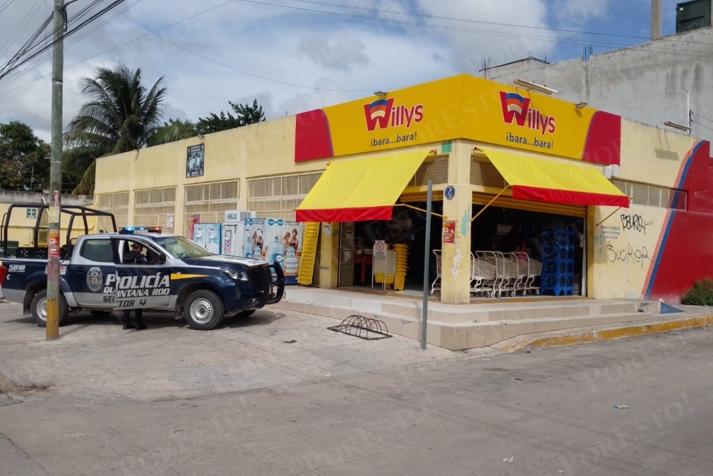 El Super Willy's de la Región 103 de Cancún fue objetivo de un delito la tarde de este 5 de julio; no es la primera vez que los colombianos acuden al sitio a delinquir El Super Willy's de la Región 103 de Cancún fue objetivo de un delito la tarde de este 5 de julio; no es la primera vez que los colombianos acuden al sitio a delinquir