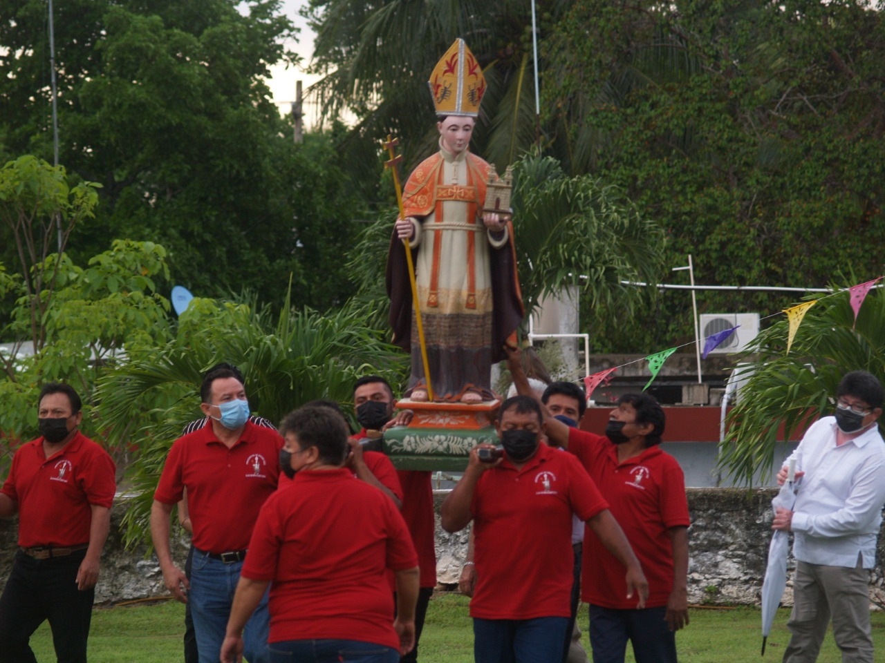 Realizan bajada a San Buenaventura en Yucatán Realizan bajada a San Buenaventura en Yucatán